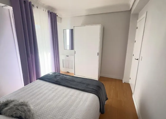 Apartamento Céntrico Y Luminoso En A 3 Min De La Playa *